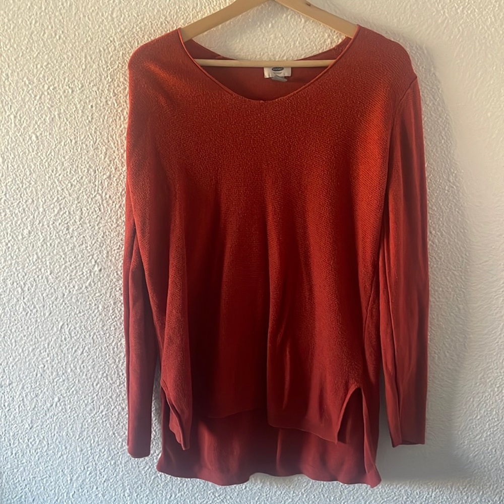 Comfortable long sleeve top